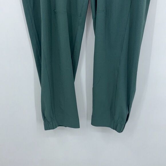 Lululemon License to Train High Rise Pant in Dark Forest Sz 12 - Picture 3 of 8